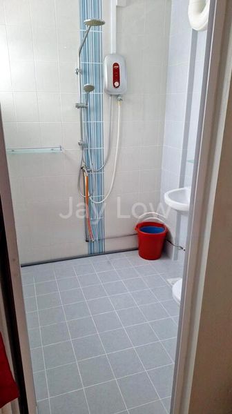 Room (HDB) for Rent in  294 Tampines Street 22 - Image 2